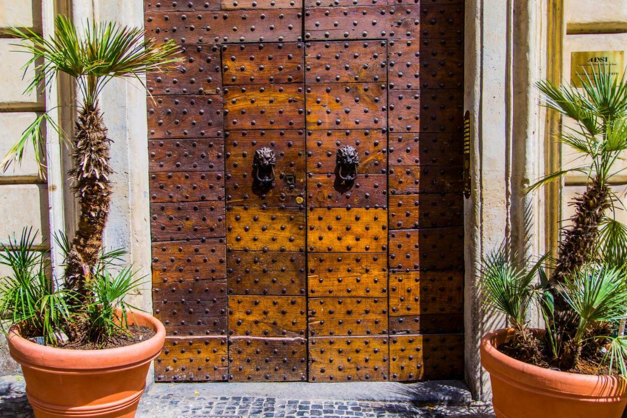 H-Aviva Giubbonari Apartment Rome Bagian luar foto