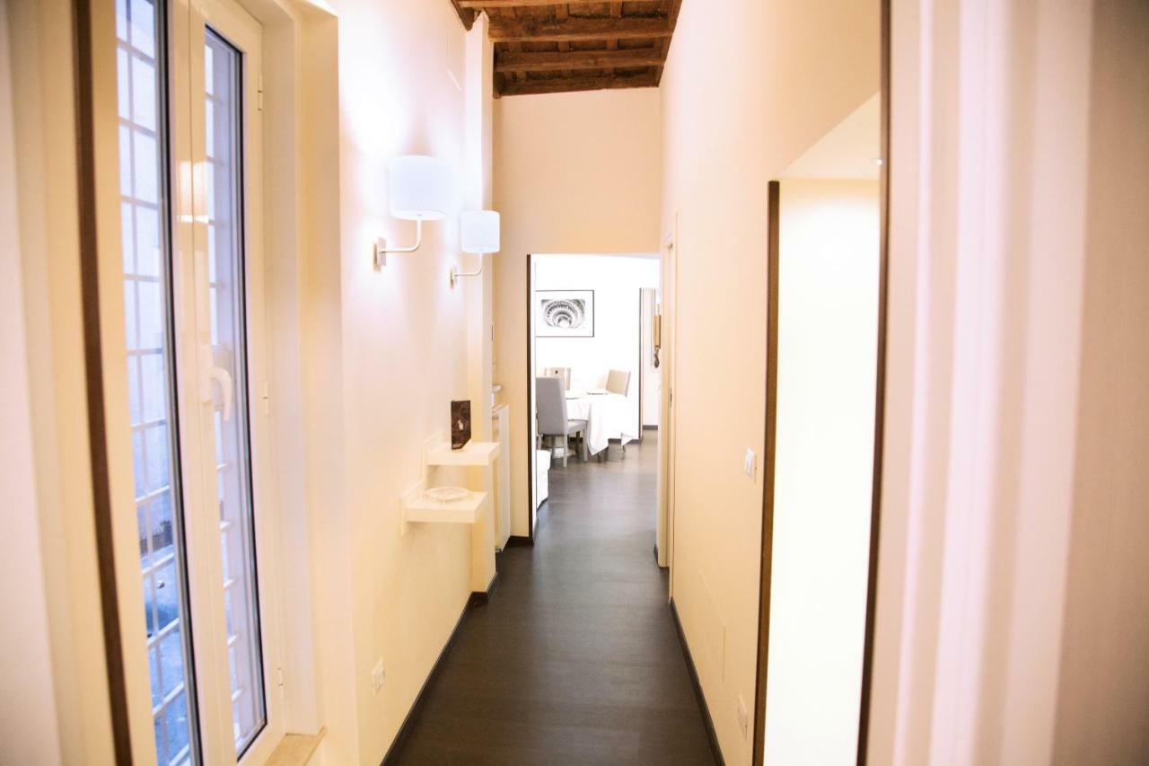 H-Aviva Giubbonari Apartment Rome Bagian luar foto