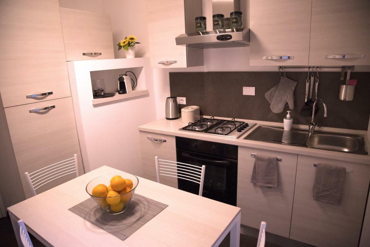 H-Aviva Giubbonari Apartment Rome Bagian luar foto